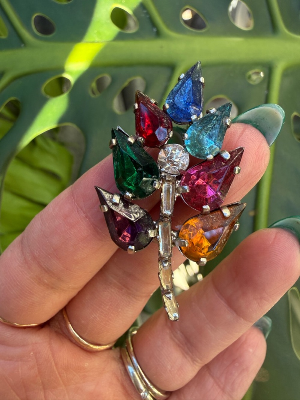 Vintage CZECHO Art Deco Floral brooch